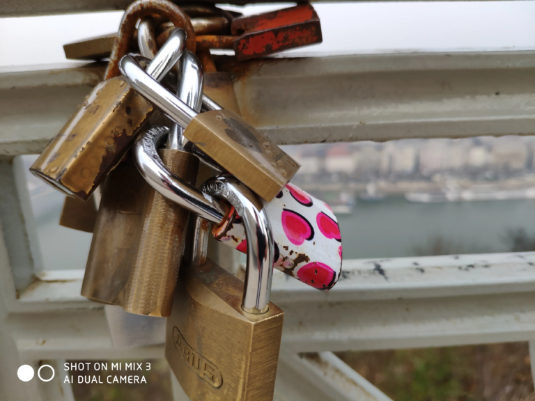 Xiaomi Mi Mix 3 okostelefon teszt 25