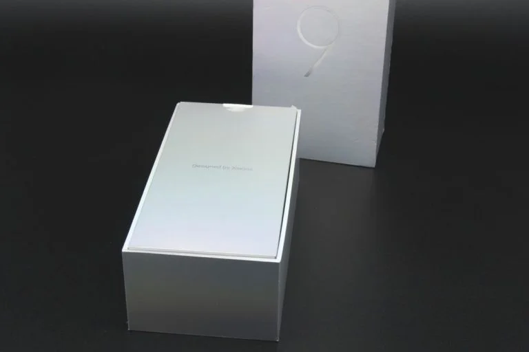 Xiaomi Mi 9 okostelefon teszt 3