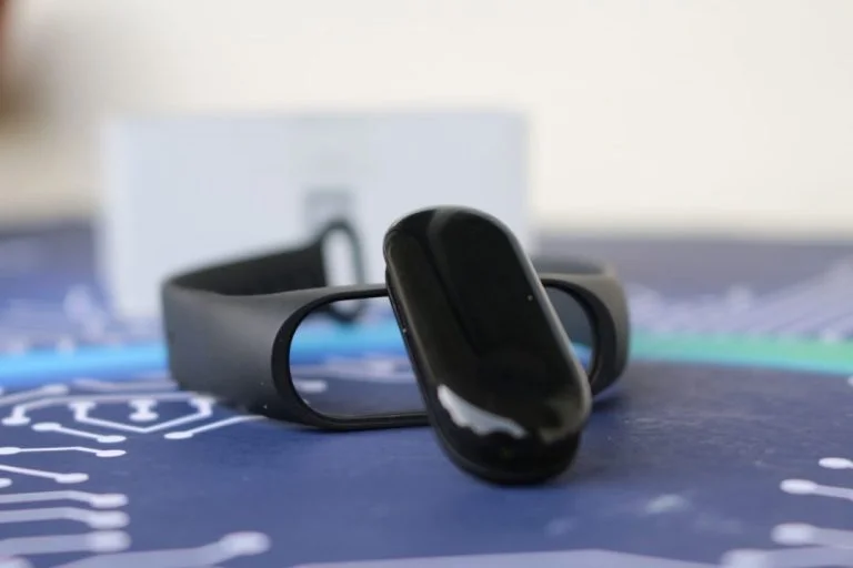 Xiaomi Mi Band 3 okoskarkötő teszt 13