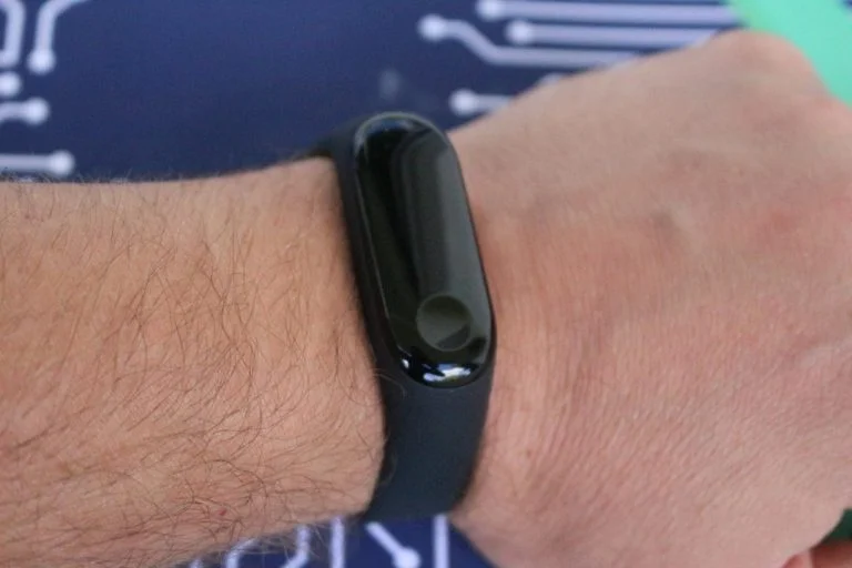 Xiaomi Mi Band 3 okoskarkötő teszt 9