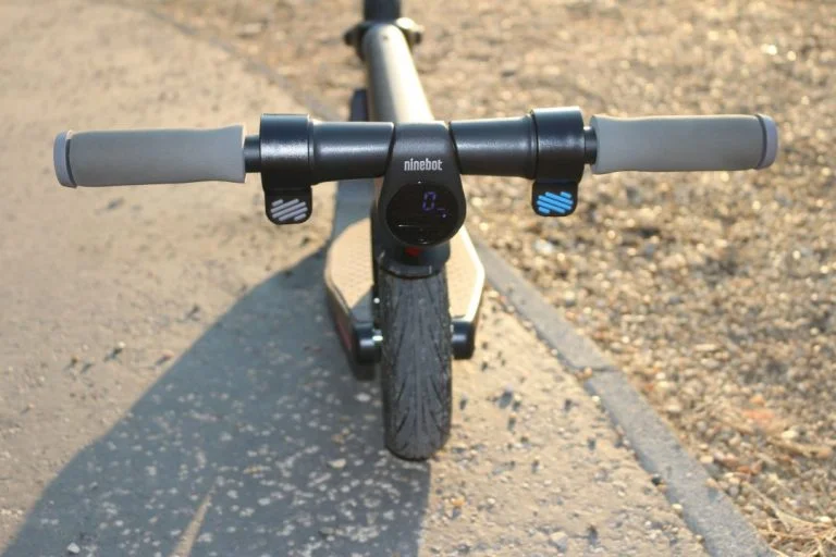 Ninebot ES1 elektromos roller teszt 13