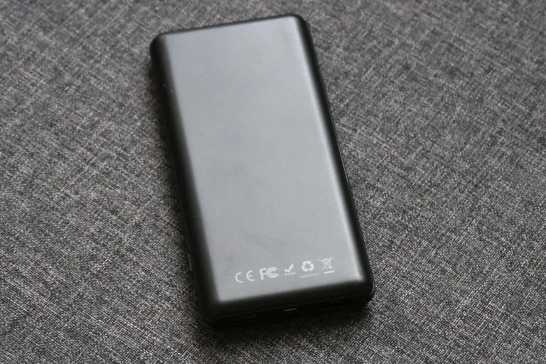 BlitzWolf BW-P6 10.000 mAh power bank teszt 5