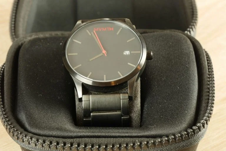 Eredeti és replika MVMT órák tesztje 12