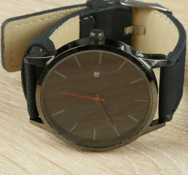 Eredeti és replika MVMT órák tesztje 14