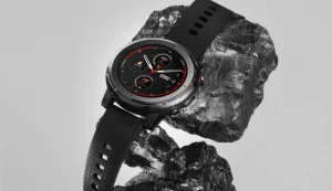 Itt az Amazfit Stratos 3
