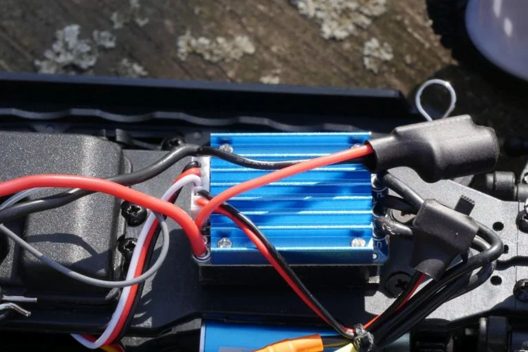 ZD Racing Raptor BX-16 RC autó teszt 12