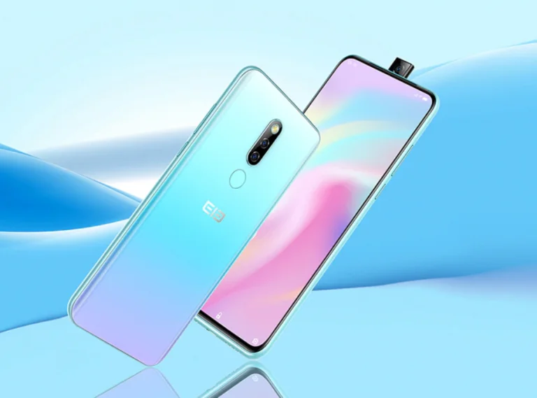 Pop-up kamerás mobil 48 000 forintért 2