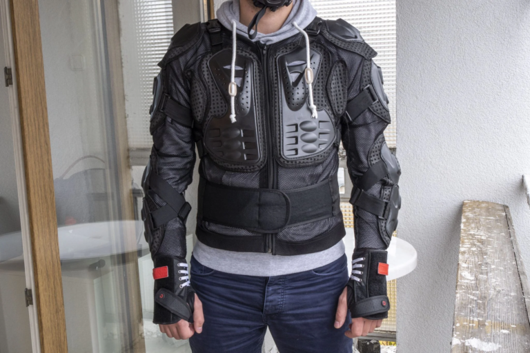 Hálós testpáncél teszt