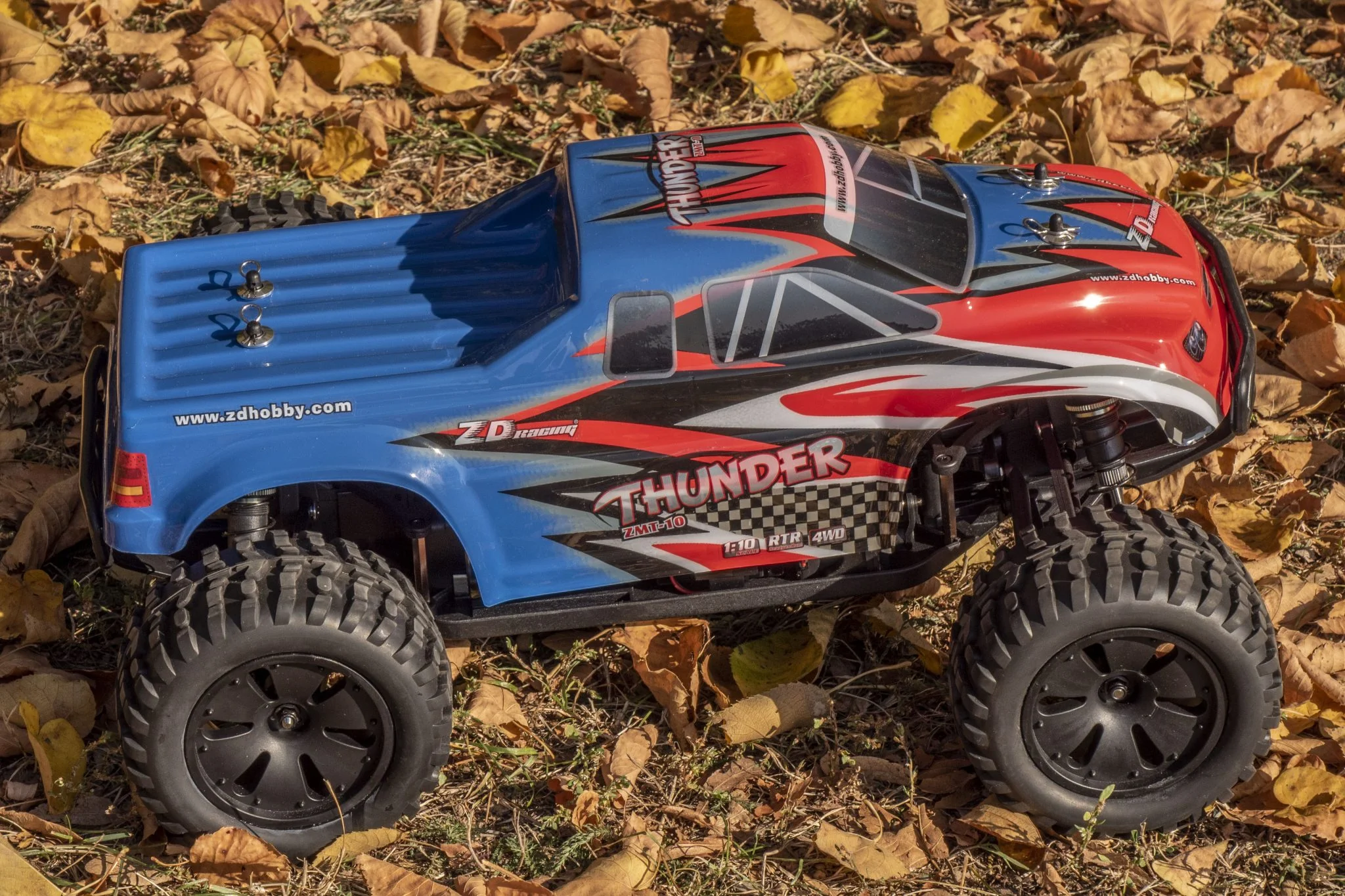 ZD Racing Thunder ZMT-10