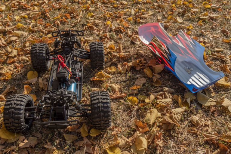 Test de voiture télécommandée ZD Racing Thunder ZMT-10 9