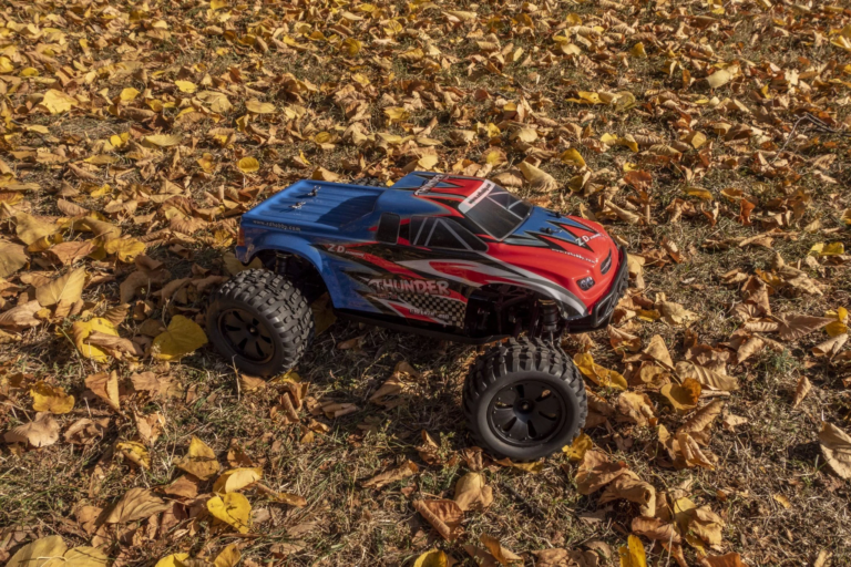 Test de voiture télécommandée ZD Racing Thunder ZMT-10 10