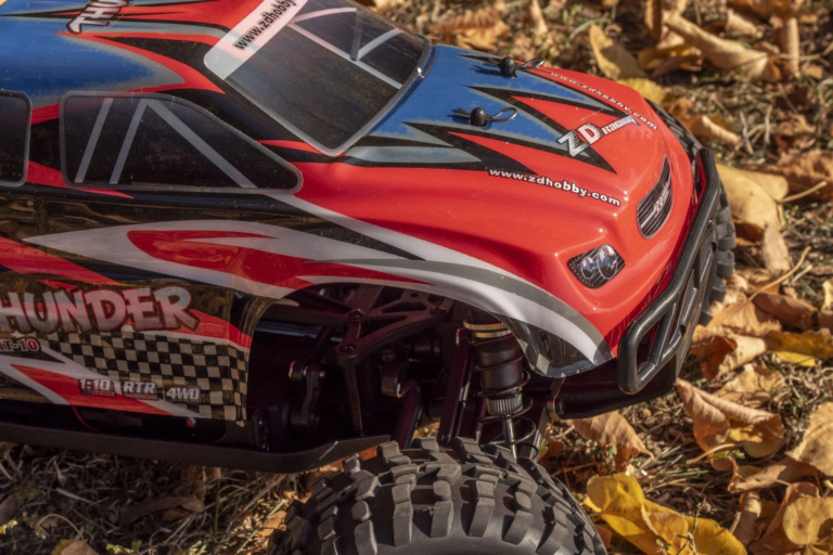 Test de voiture télécommandée ZD Racing Thunder ZMT-10 11