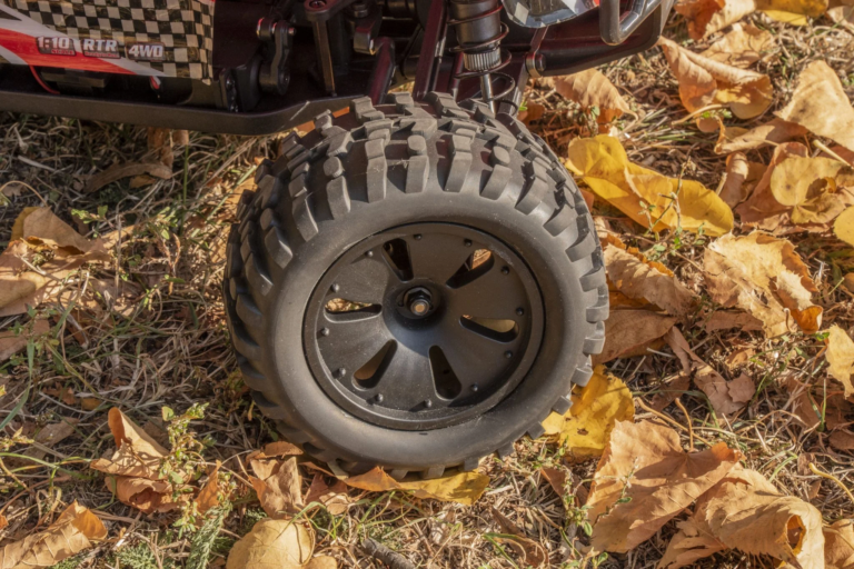 Test de voiture télécommandée ZD Racing Thunder ZMT-10 12