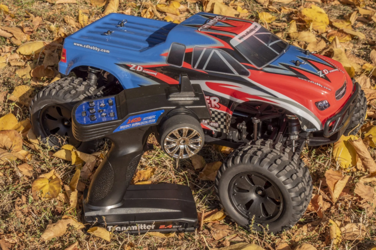 Test de voiture télécommandée ZD Racing Thunder ZMT-10 15