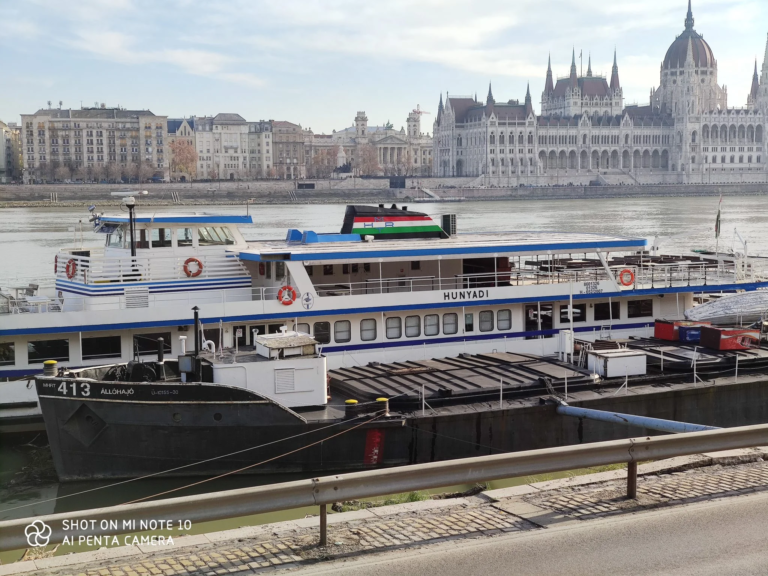 Xiaomi Mi Note 10 smartphone test 44