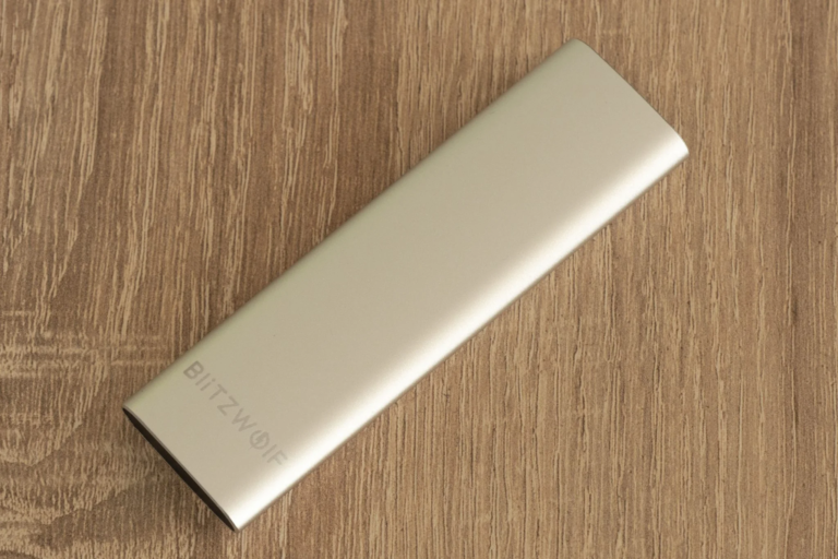 Blitzwolf BW-PSSD2 hordozható SSD teszt 6