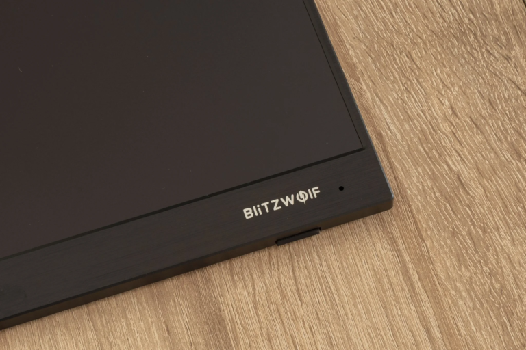 BlitzWolf BW-PCM3 hordozható monitor teszt 11