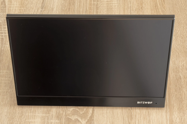 BlitzWolf BW-PCM3 hordozható monitor teszt 5