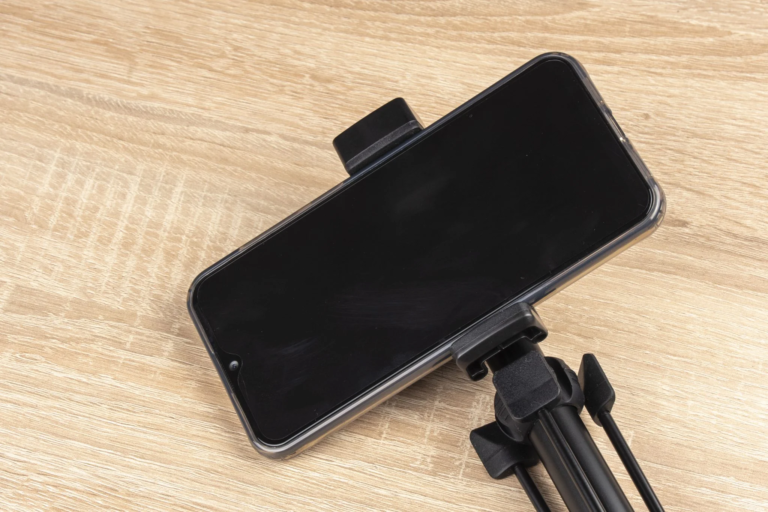 Test 8 de la perche à selfie et de la lumière pour selfie BlitzWolf BW-BS10L