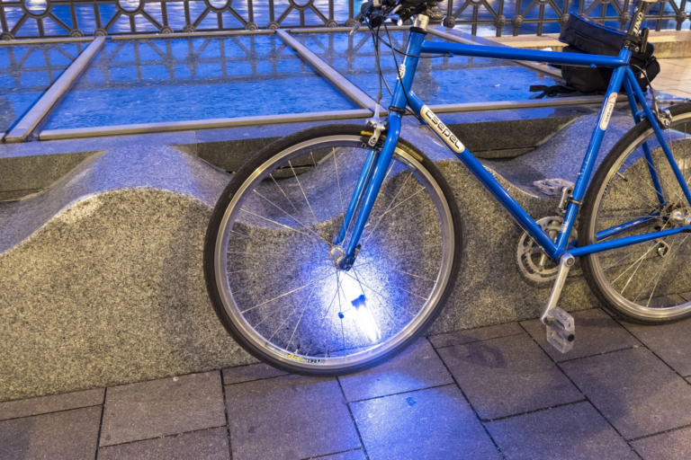 Kerékpáros küllőfény teszt 18