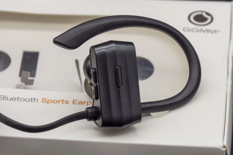 Szerelembe estem egy fülessel, pedig nincs 2000 Ft 10