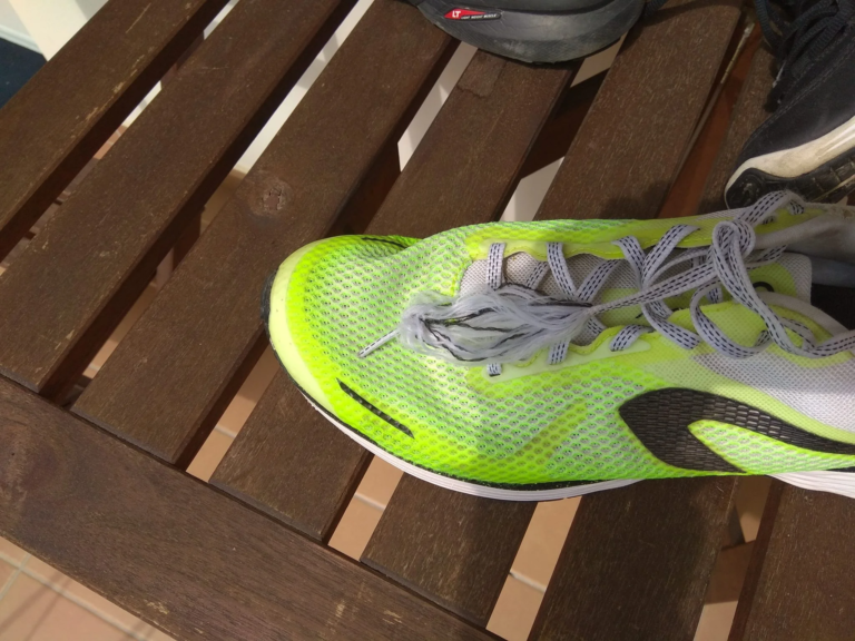 Li-Ning Rouge Rabbit IV versenycipő teszt 22