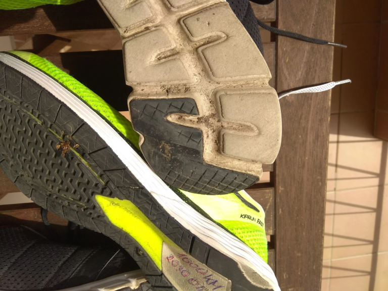 Li-Ning Rouge Rabbit IV versenycipő teszt 25