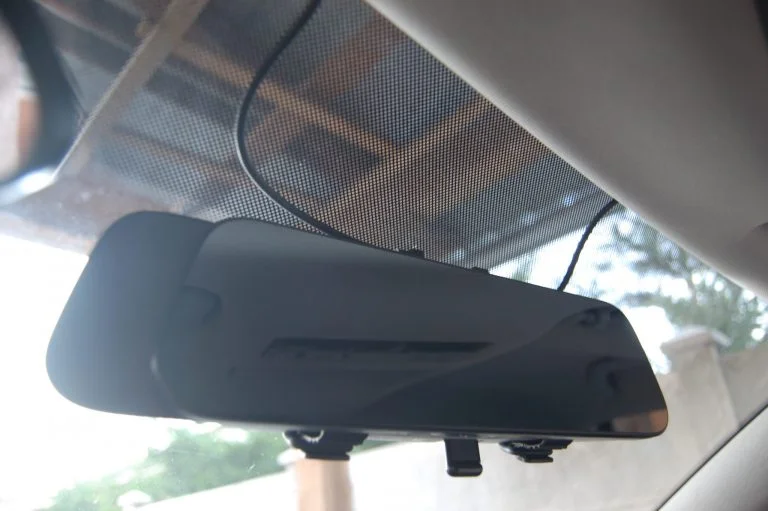 Prueba de cámara para automóvil 70mai D07 Rearview Dash Cam 7