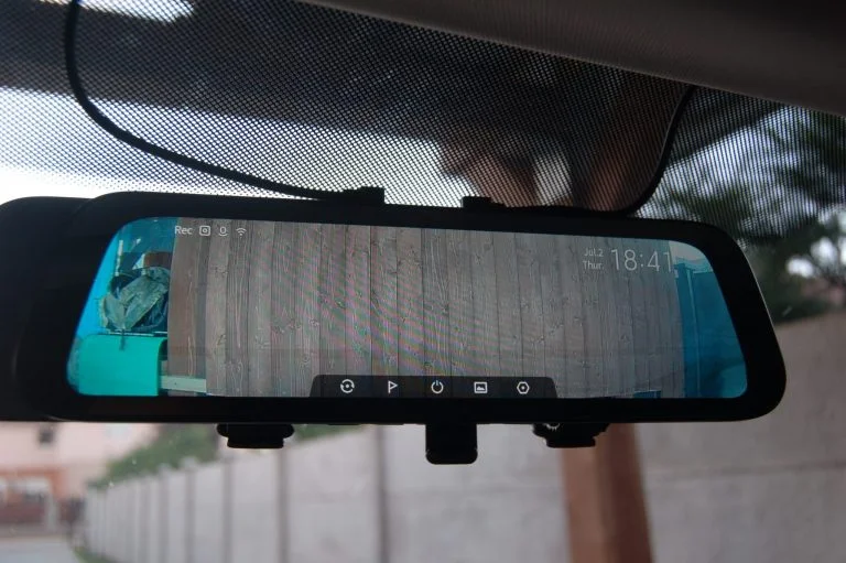 Prueba de cámara para automóvil 70mai D07 Rearview Dash Cam 14