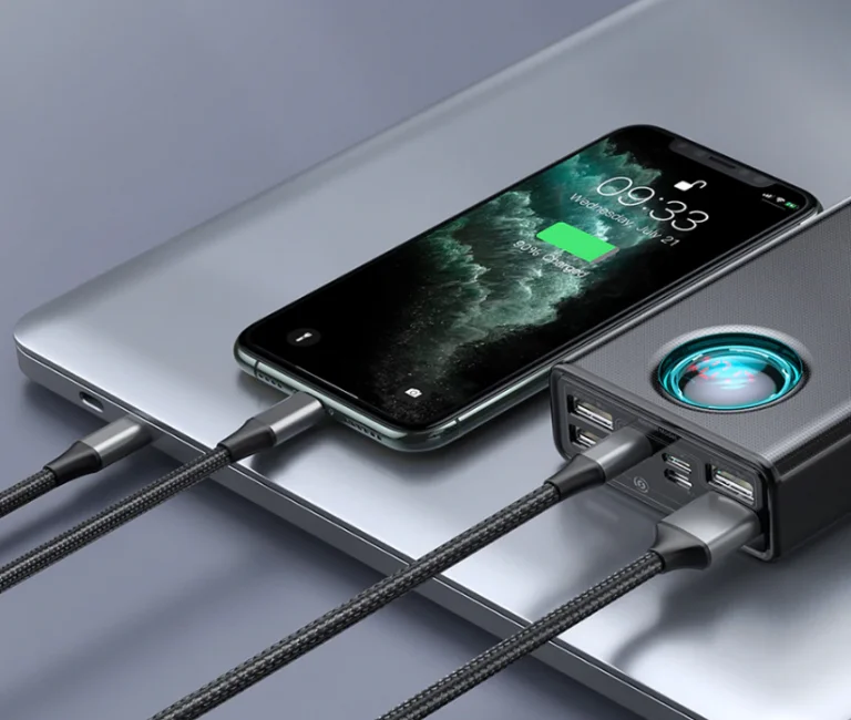 30 000 mAh, 65 watt: mindössze 10 500 forintért 5