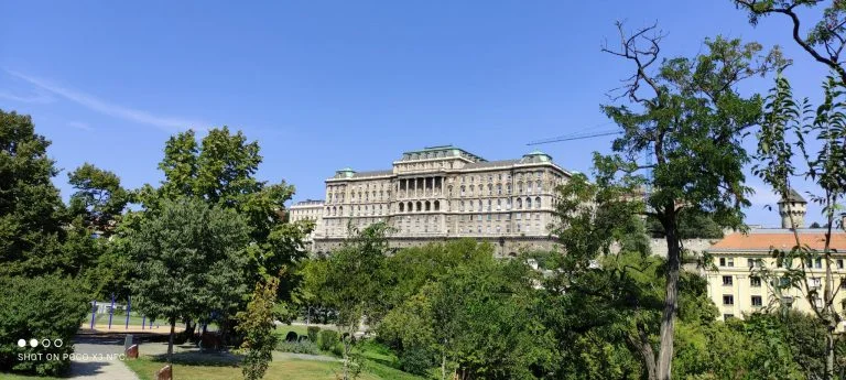 Poco X3 NFC smartphone test 64