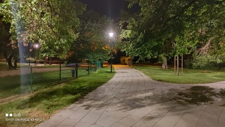 Poco X3 NFC smartphone test 69