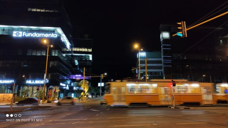 Poco X3 NFC smartphone test 76