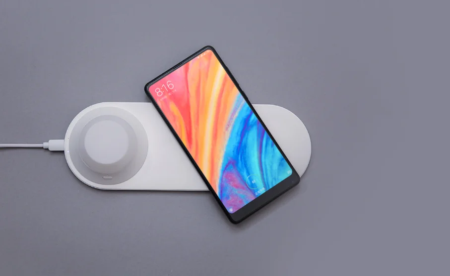 Olcsó Yeelight éjjeli lámpa, vezeték nélküli töltővel 1