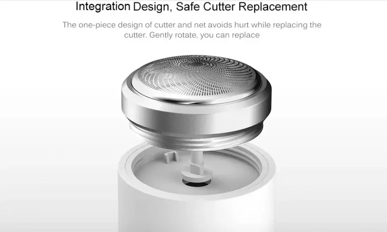 Akkumulátoros utazó borotvát rendelhettek most remek áron 5