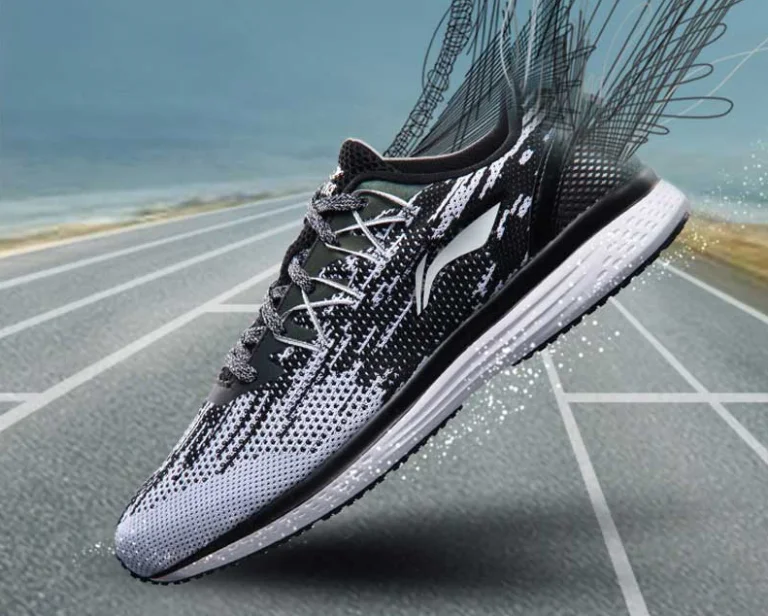 Li-Ning cipők hölgyeknek 3000 Ft-ért 2