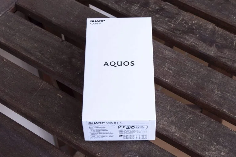 Sharp Aquos V okostelefon teszt 2
