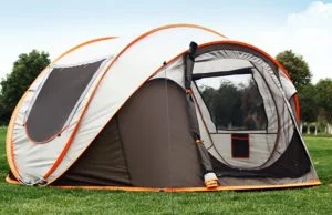 A kínaiak csinálnak nagyméretű kétmásodperces sátrat is