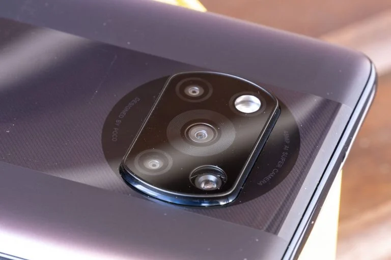 Prueba 3 del teléfono inteligente Poco X8 Pro