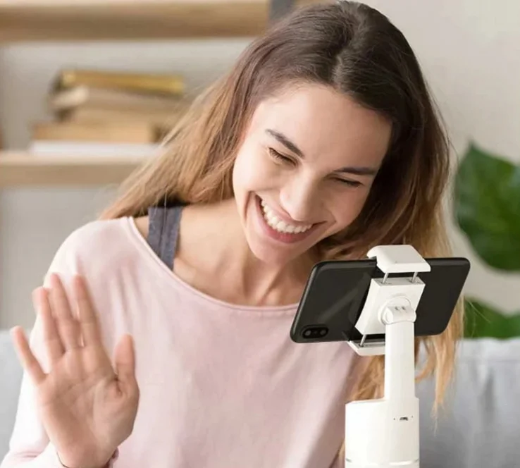 Megkönnyíti a Xiaovv telefonállvány a videóchatelést 1