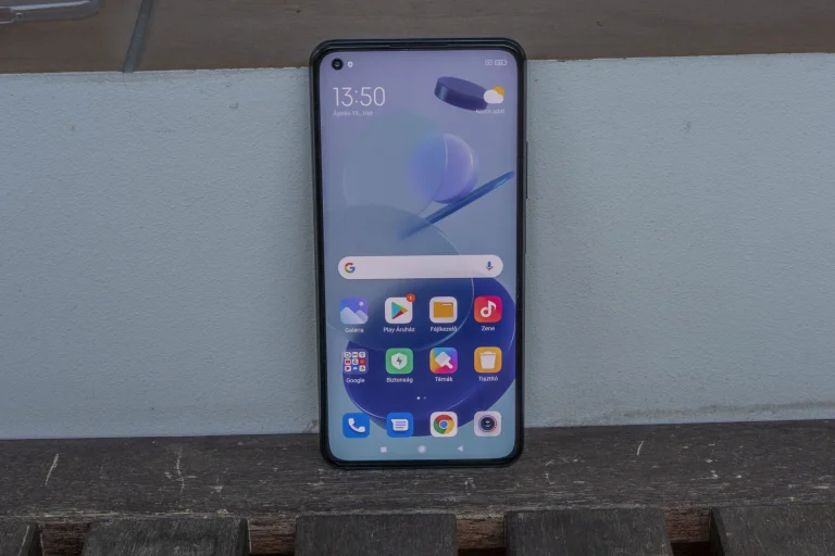 Xiaomi Mi 11 Lite 5G okostelefon teszt 11