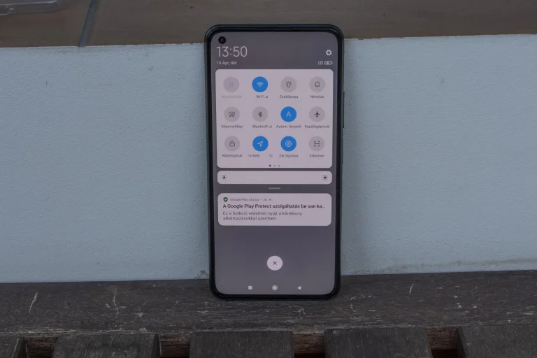 Xiaomi Mi 11 Lite 5G okostelefon teszt 12