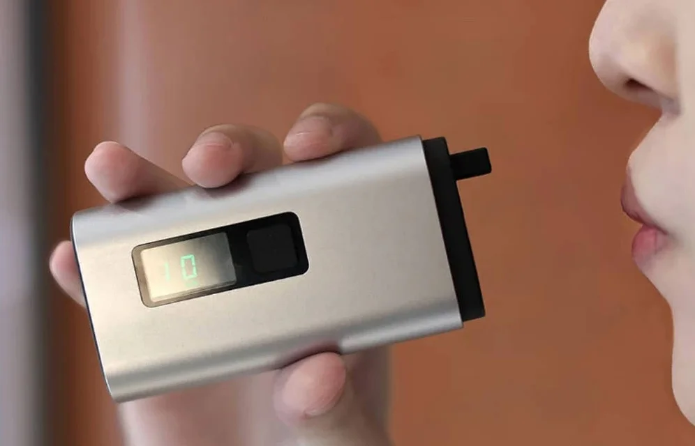 Tízezer forint alatt a Nextool alkoholszonda 1