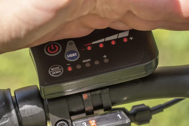 Eleglide M1 elektromos kerékpár teszt 16