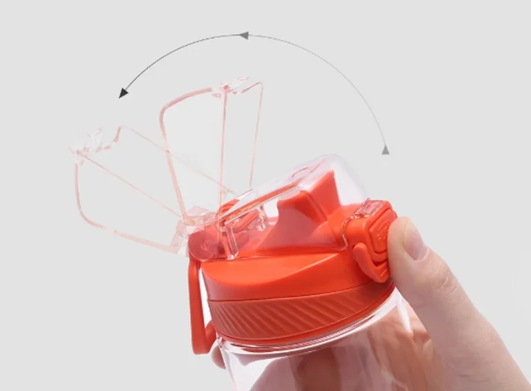 Quangme márkanév alatt kapható egy Xiaomi sportkulacs 7