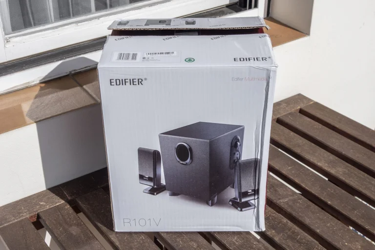 Edifier R101V 2.1-es hangfalszett teszt 2