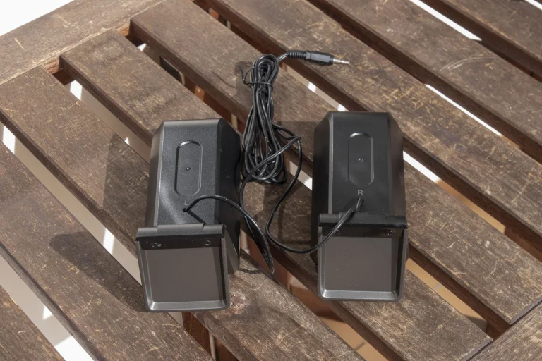 Edifier R101V 2.1-es hangfalszett teszt 6