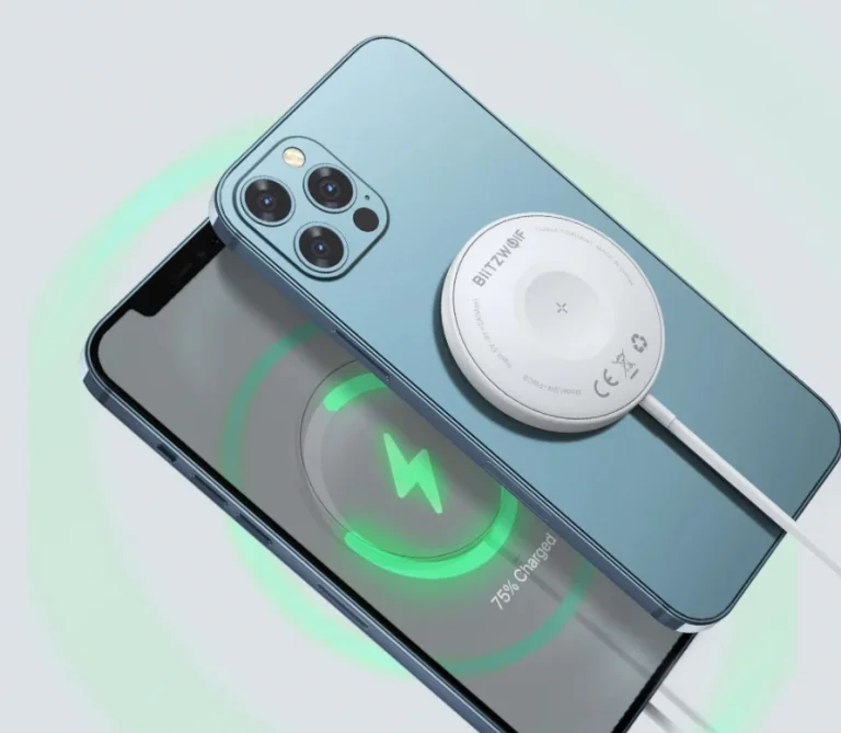 iPhone-osoknak kedveskedik a BlitzWolf az új Qi töltőjével 2