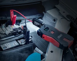 Kegyetlen erős az iMars J02 bikázós powerbankje