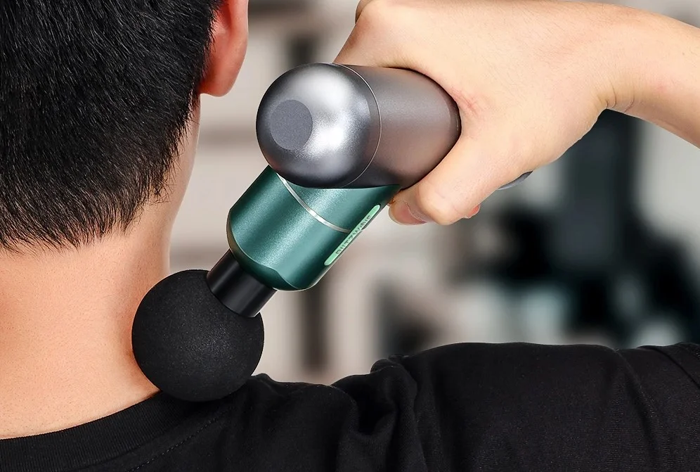 Újra akcióban a BlitzWolf olcsóbbik masszázspisztolya 1